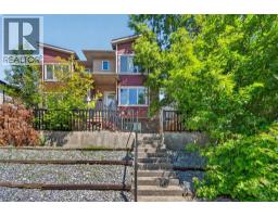 2, 530 56 Avenue SW - photo 5