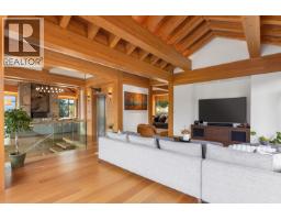 7465 Treetop Lane, Whistler, BC V8E0E9 Photo 7