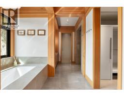 7465 Treetop Lane, Whistler, BC V8E0E9 Photo 28