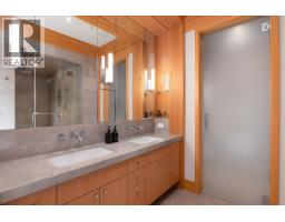 7465 Treetop Lane, Whistler, BC V8E0E9 Photo 29