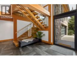 7465 Treetop Lane, Whistler, BC V8E0E9 Photo 20