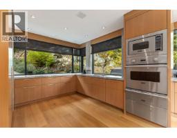 7465 Treetop Lane, Whistler, BC V8E0E9 Photo 18