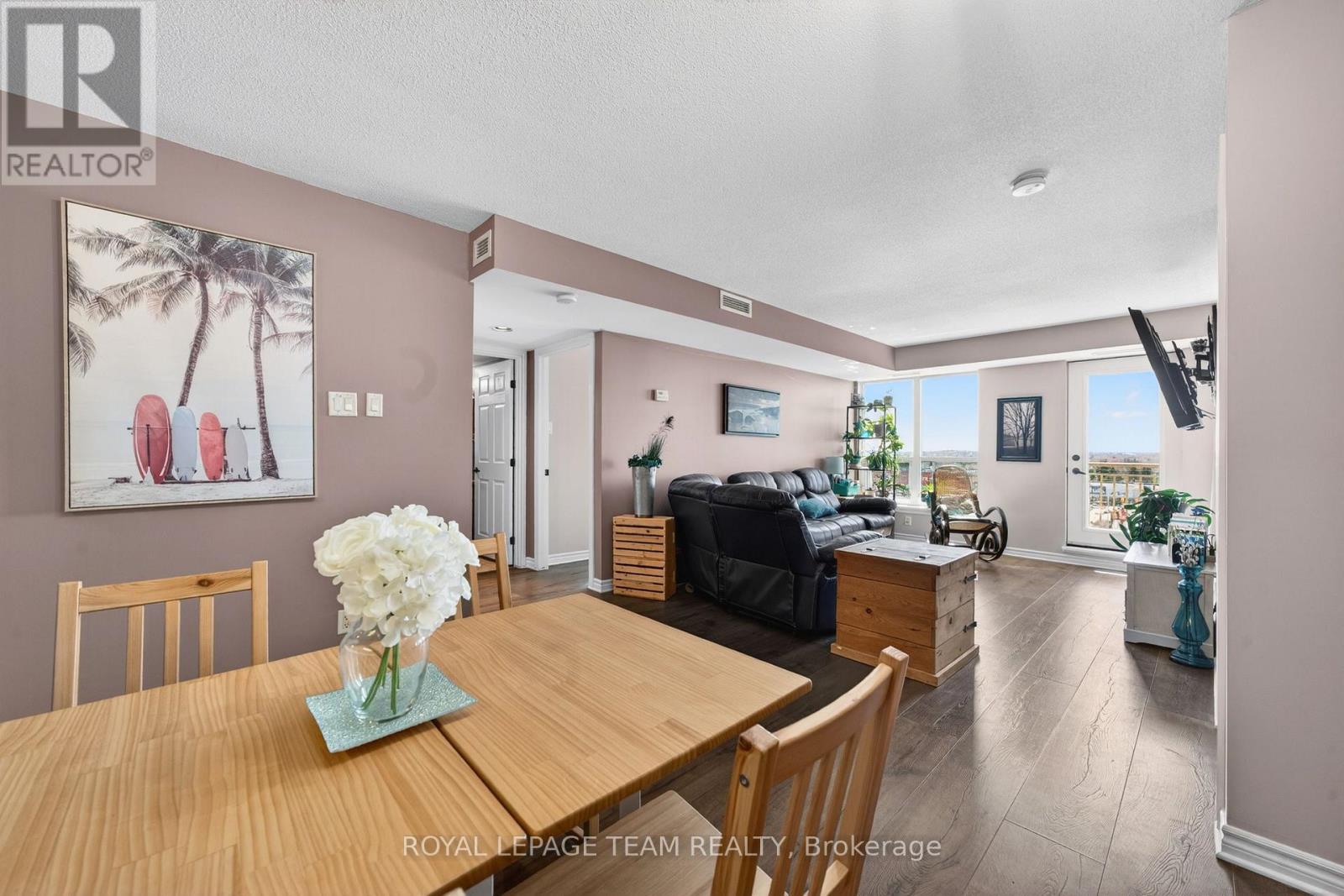 811 – 120 GRANT CARMAN DRIVE, Ottawa. Luxury613. By Peter Sagos - Image 21