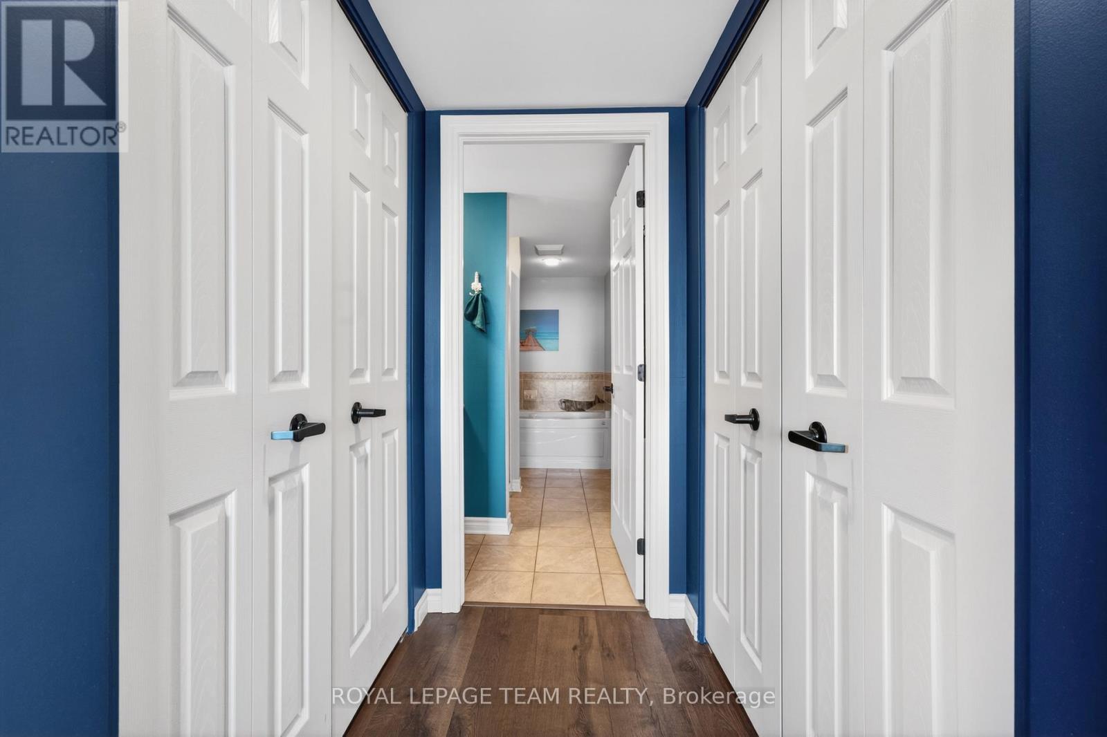 811 – 120 GRANT CARMAN DRIVE, Ottawa. Luxury613. By Peter Sagos - Image 31