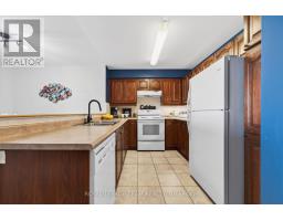 811 - 120 Grant Carman Drive, Ottawa, ON K2E1C8 Photo 9