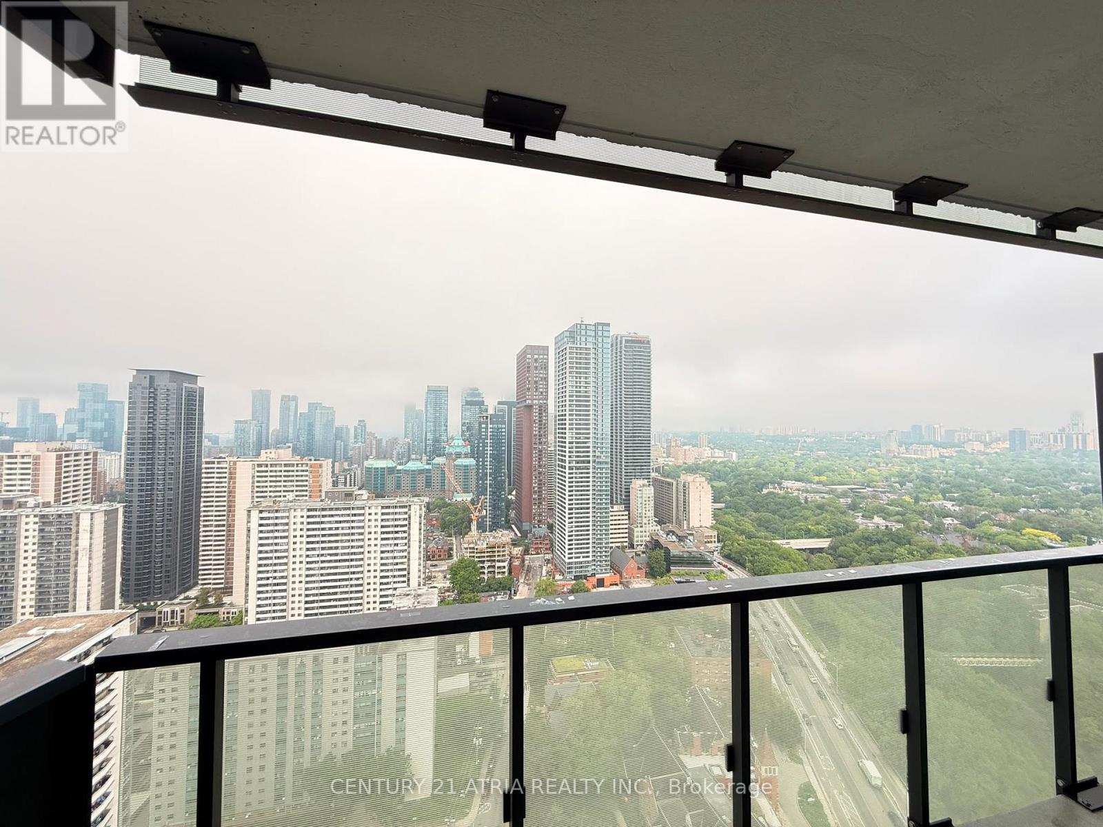 #3308 575 BLOOR STREET E - 22