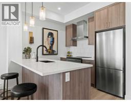 A121, 2026 81 Street SW - photo 5