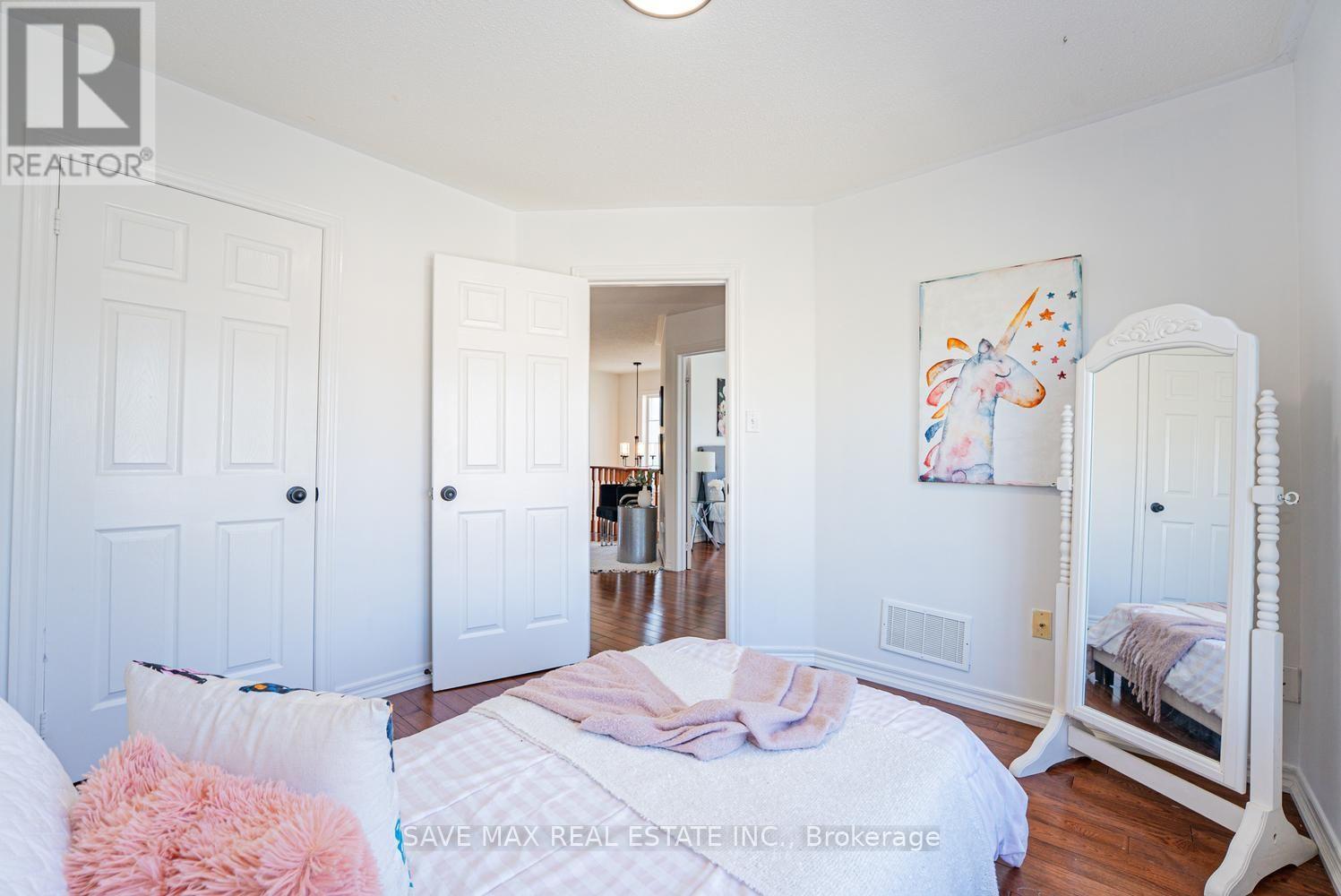 3762 FREEMAN TERRACE - Image 32