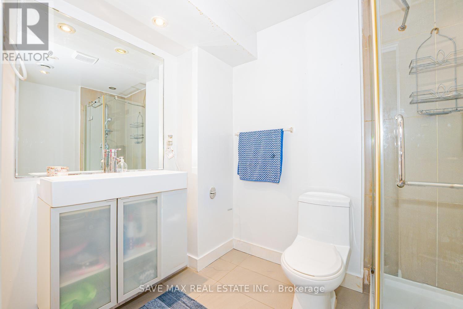 3762 FREEMAN TERRACE - Image 40