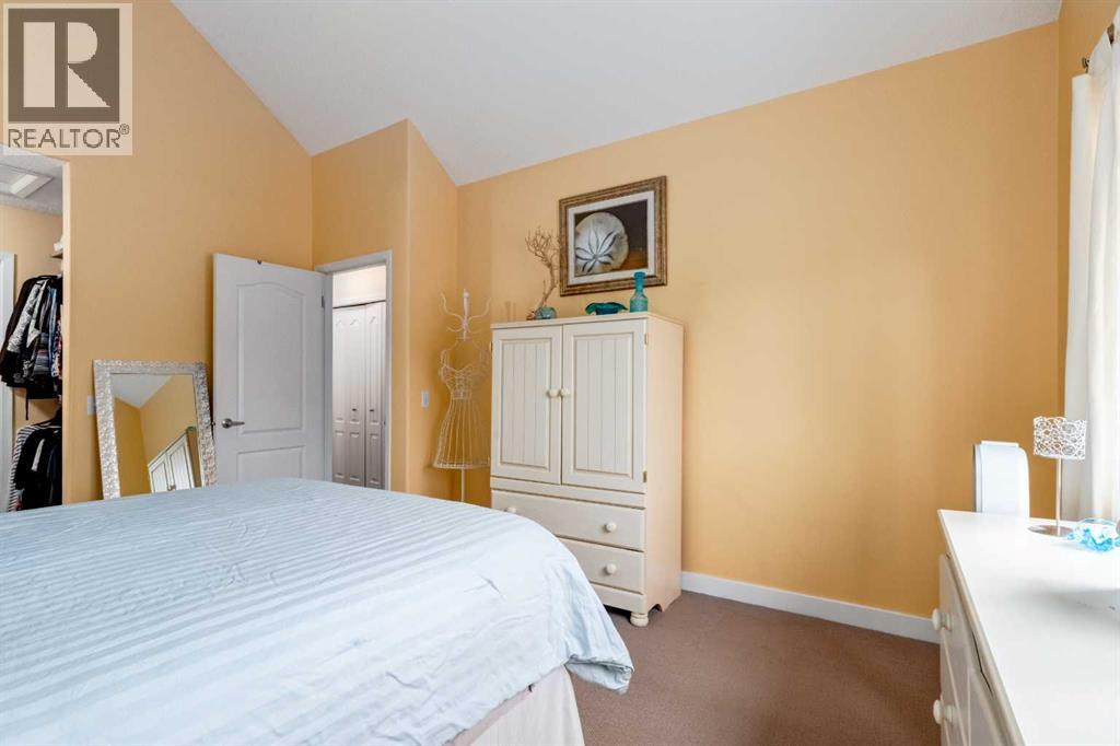 #702 1997 Sirocco Drive SW - Image 23