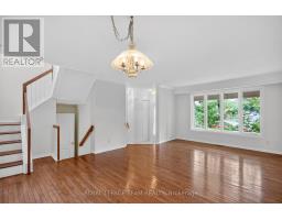 Kitchen - 19 Windhurst Drive, Ottawa, ON K2G6G5 Photo 6