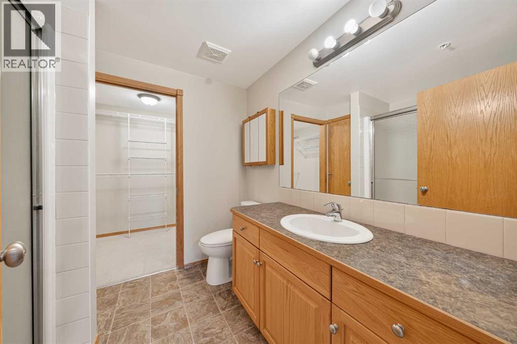 #2154 151 Country Village Road NE - 21