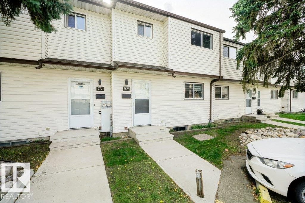 709 CLAREVIEW RD NW, Kernohan, Edmonton photo 3