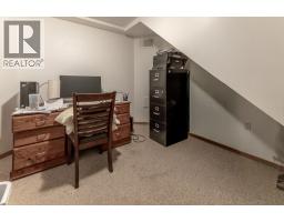 8909 Grainger Road, Canal Flats, BC V0B1B0 Photo 27