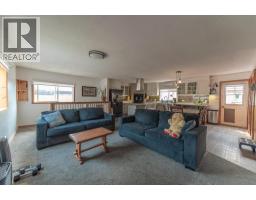 Kitchen - 8909 Grainger Road, Canal Flats, BC V0B1B0 Photo 15