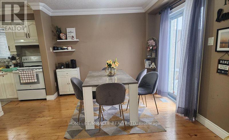 388 THOMAS SLEE DRIVE — photo 3