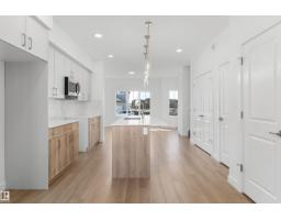 1060 14 Av Nw, Edmonton, AB T6T2W7 Photo 12