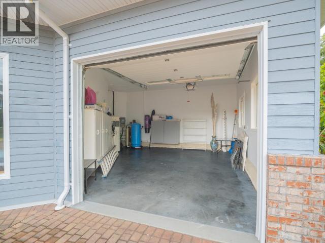 10219 DOUGLAS BAY ROAD, Powell River
