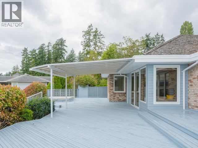10219 DOUGLAS BAY ROAD, Powell River