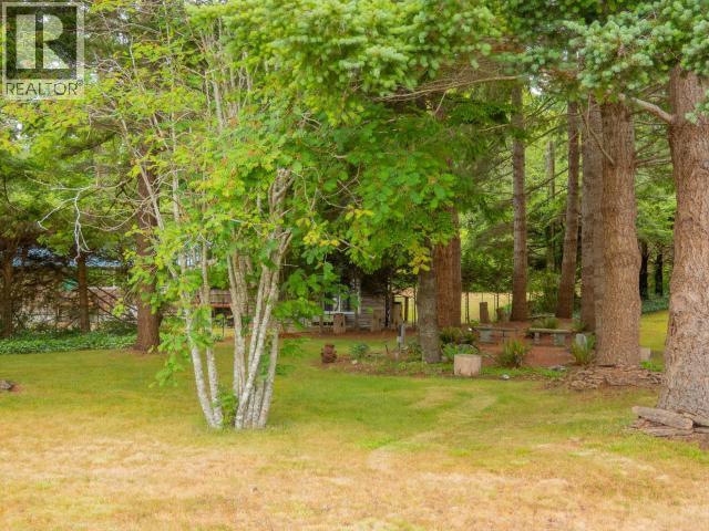 10219 DOUGLAS BAY ROAD, Powell River