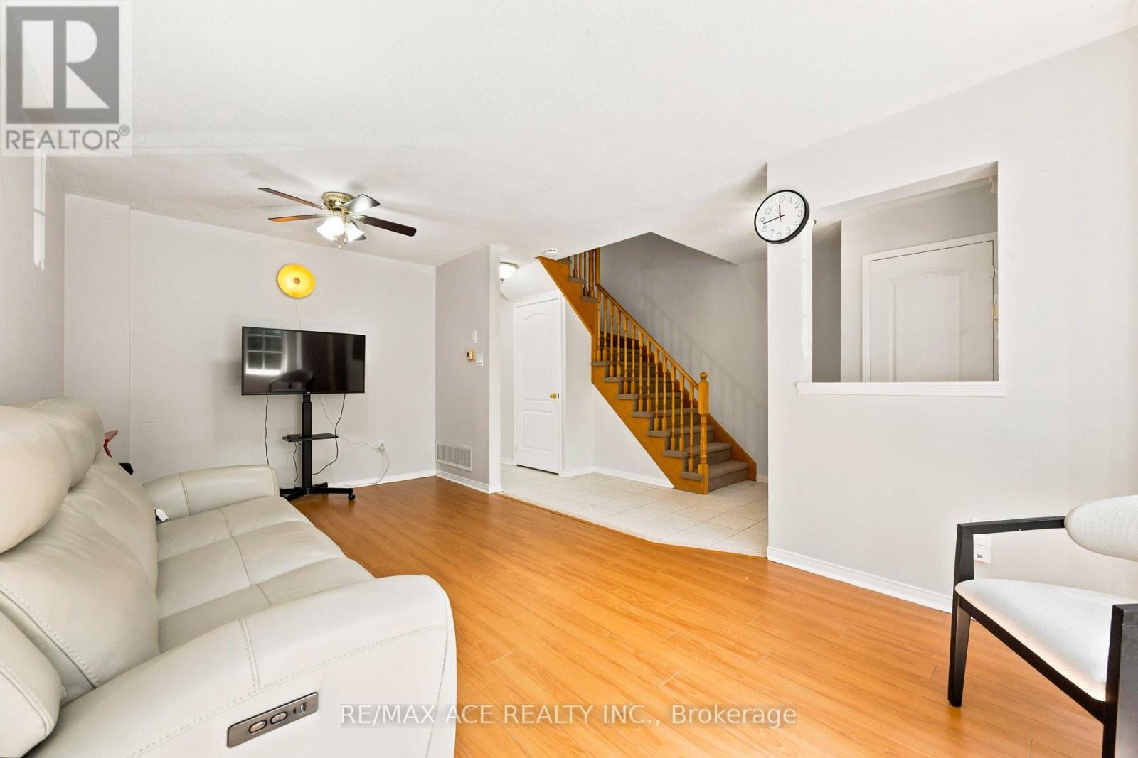 16 WHITE'S HILL AVENUE, Markham (Cornell) — photo 7