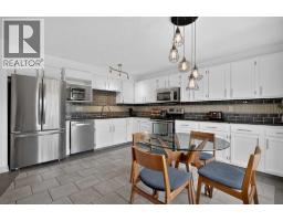 571 Point Mckay Grove Nw, Calgary, AB T3B5C4 Photo 12