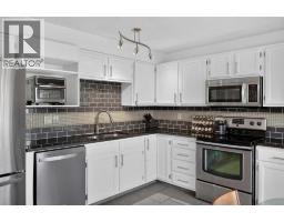 571 Point Mckay Grove Nw, Calgary, AB T3B5C4 Photo 13