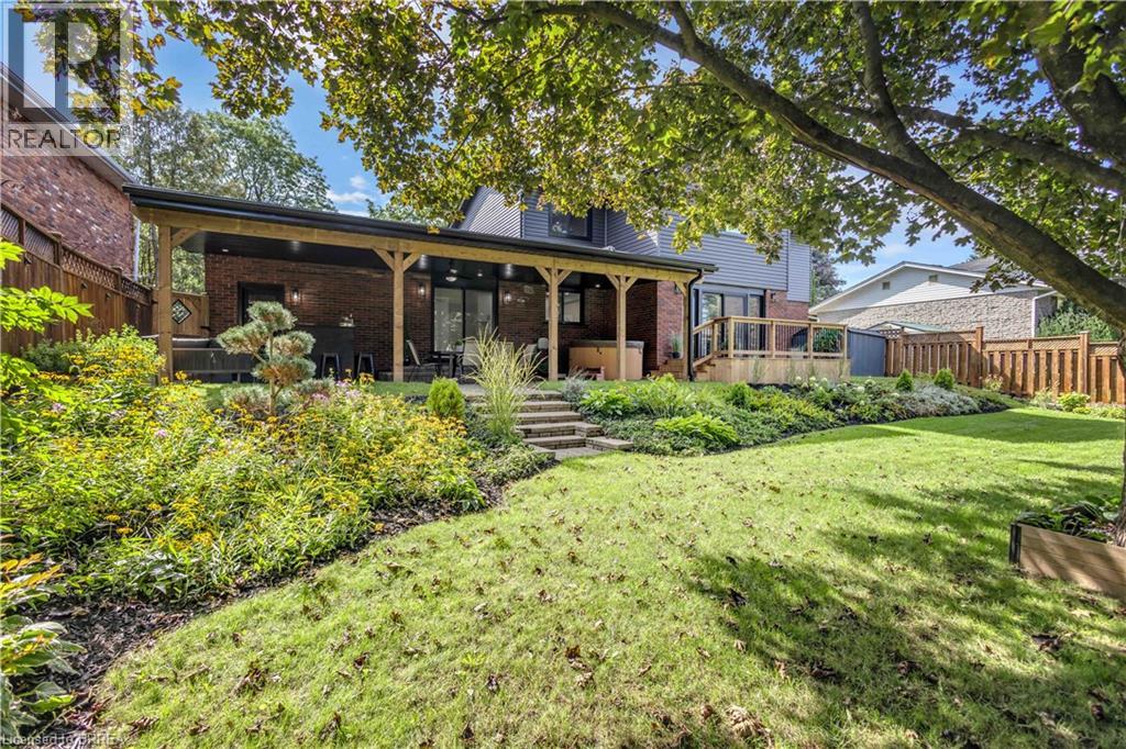 9 ROLLINGWOOD Crescent - Image 46