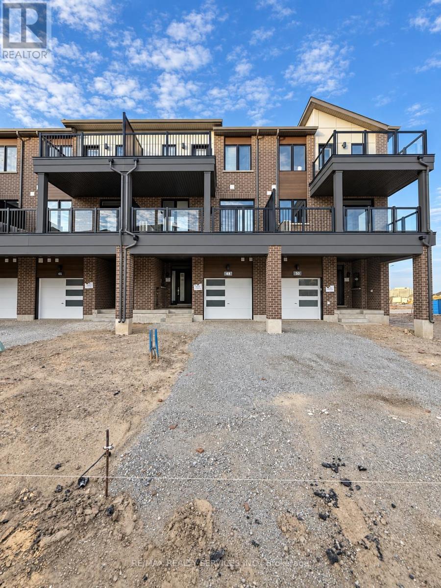 Photo of 48 THORNBIRD Crescent