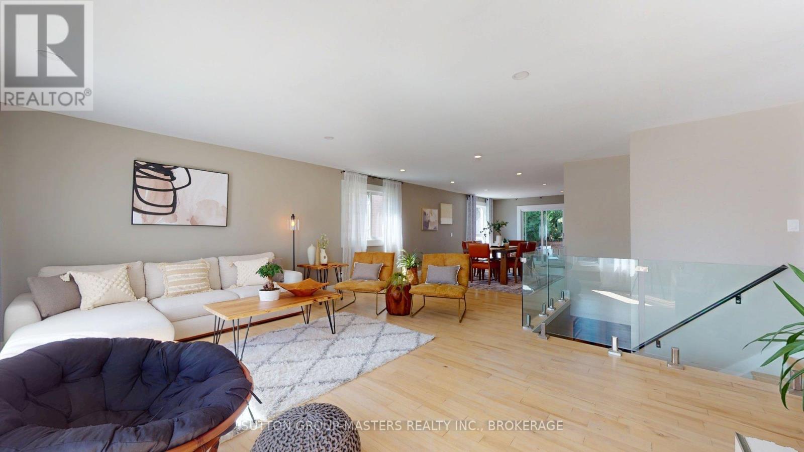1196 GLADSTONE WAY - 7