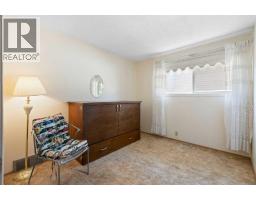 243 Radcliffe Place Se, Calgary, AB T2A6M9 Photo 29