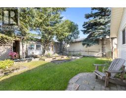 243 Radcliffe Place Se, Calgary, AB T2A6M9 Photo 32