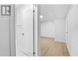 1b - 53 Bishop Avenue, Toronto, ON M2M1Z4 Photo 8