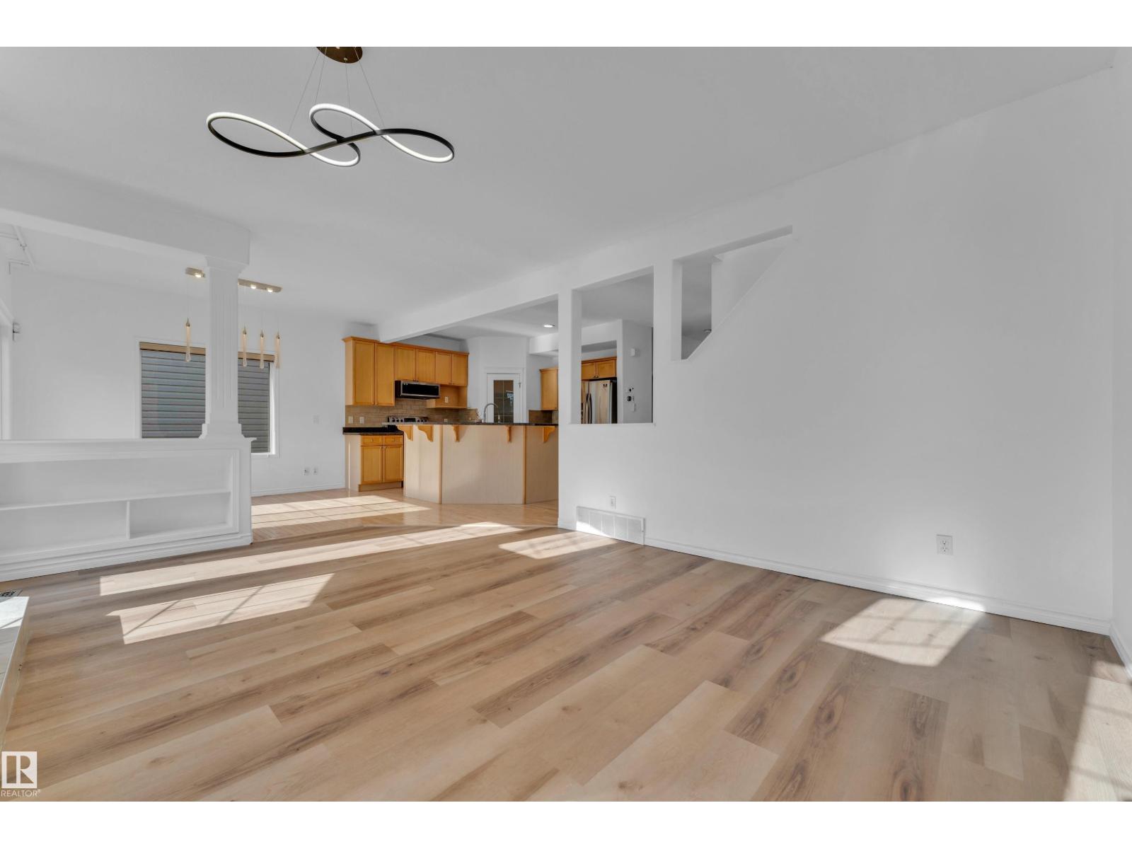 5528 209st NW - 16