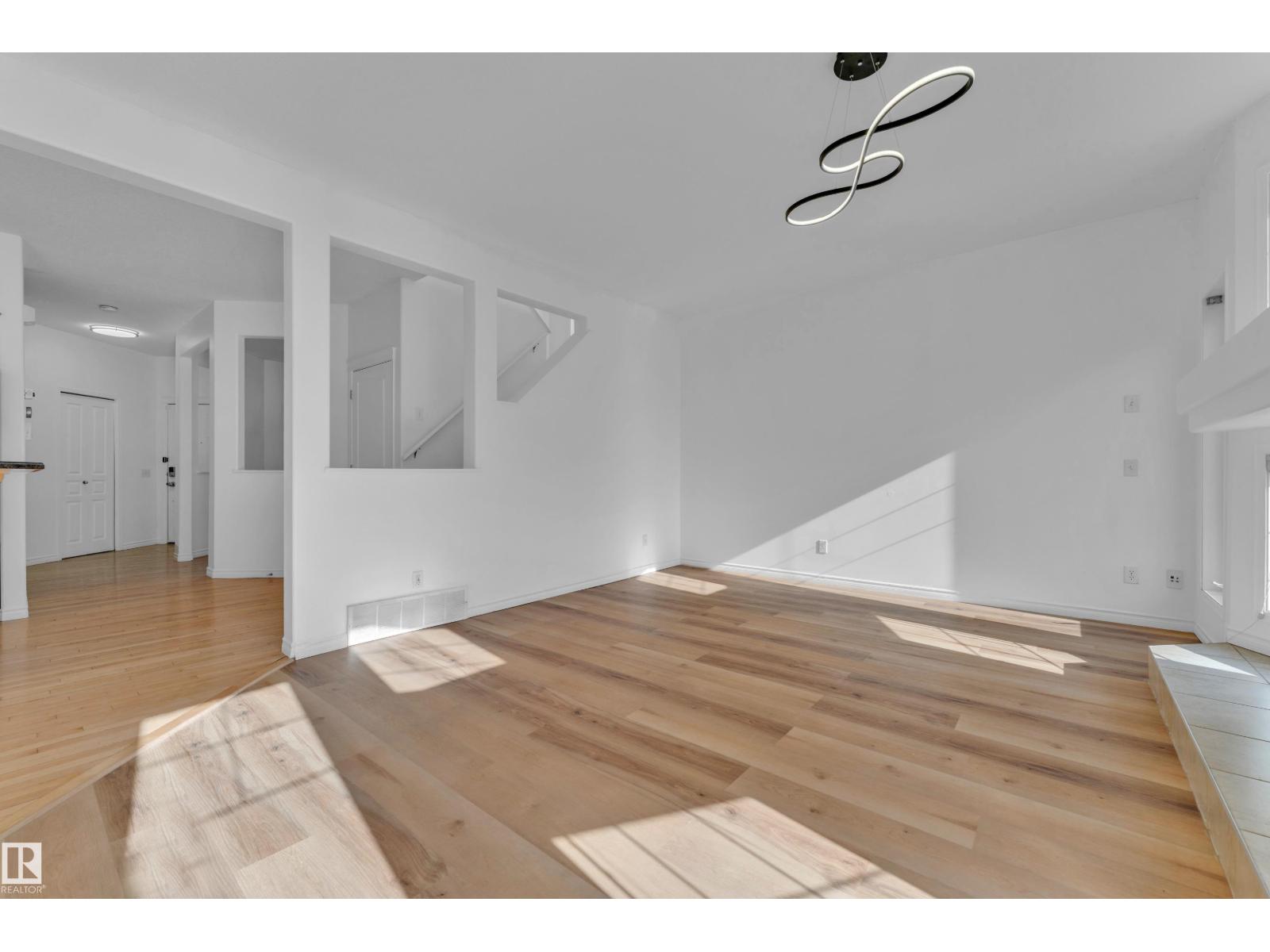 5528 209st NW - 17