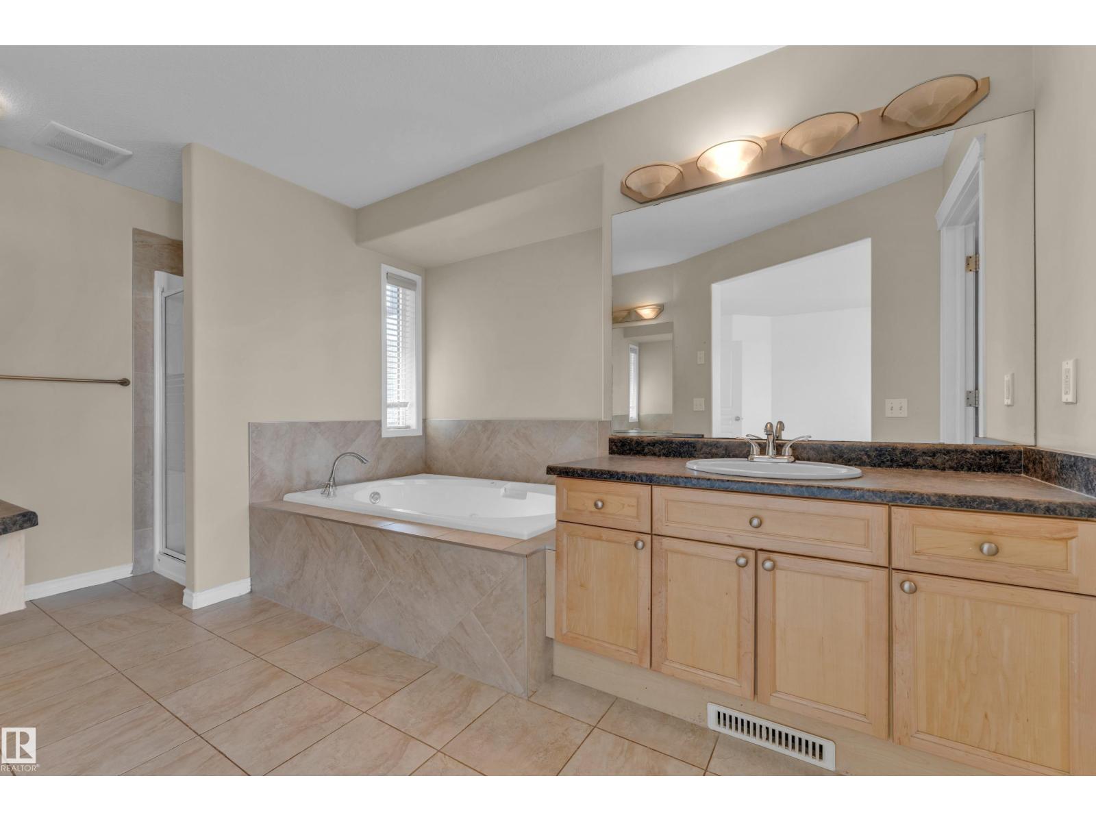 5528 209st NW - Image 35