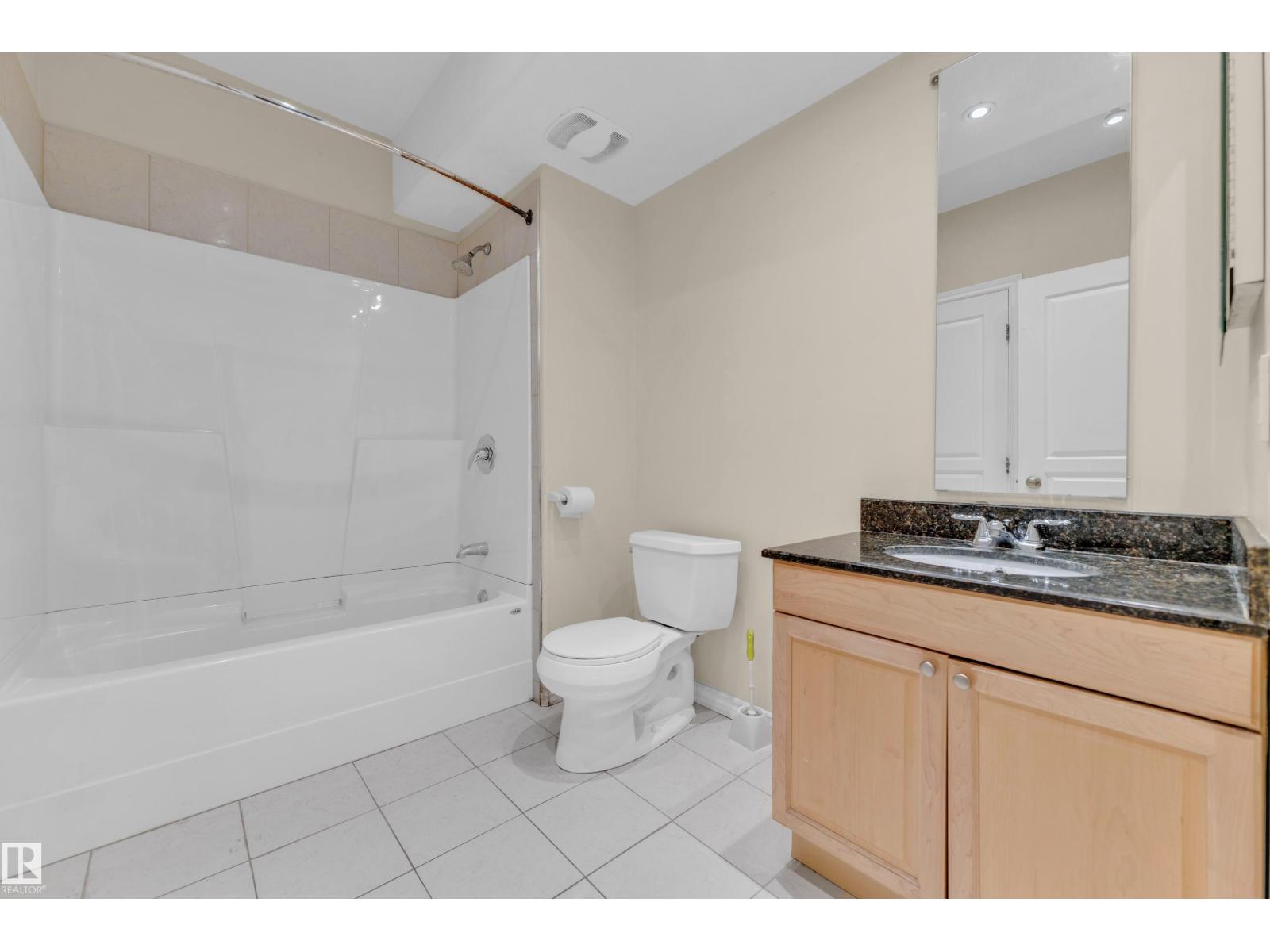 5528 209st NW - 44