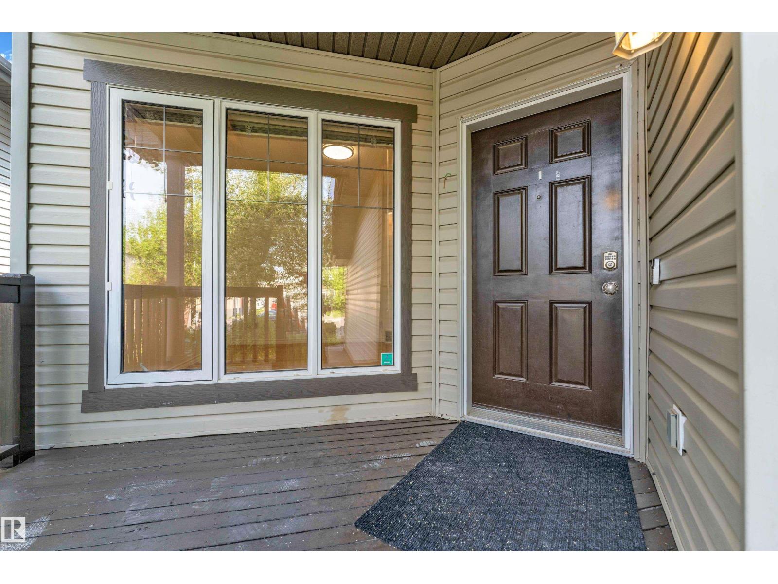 5528 209st NW - 5