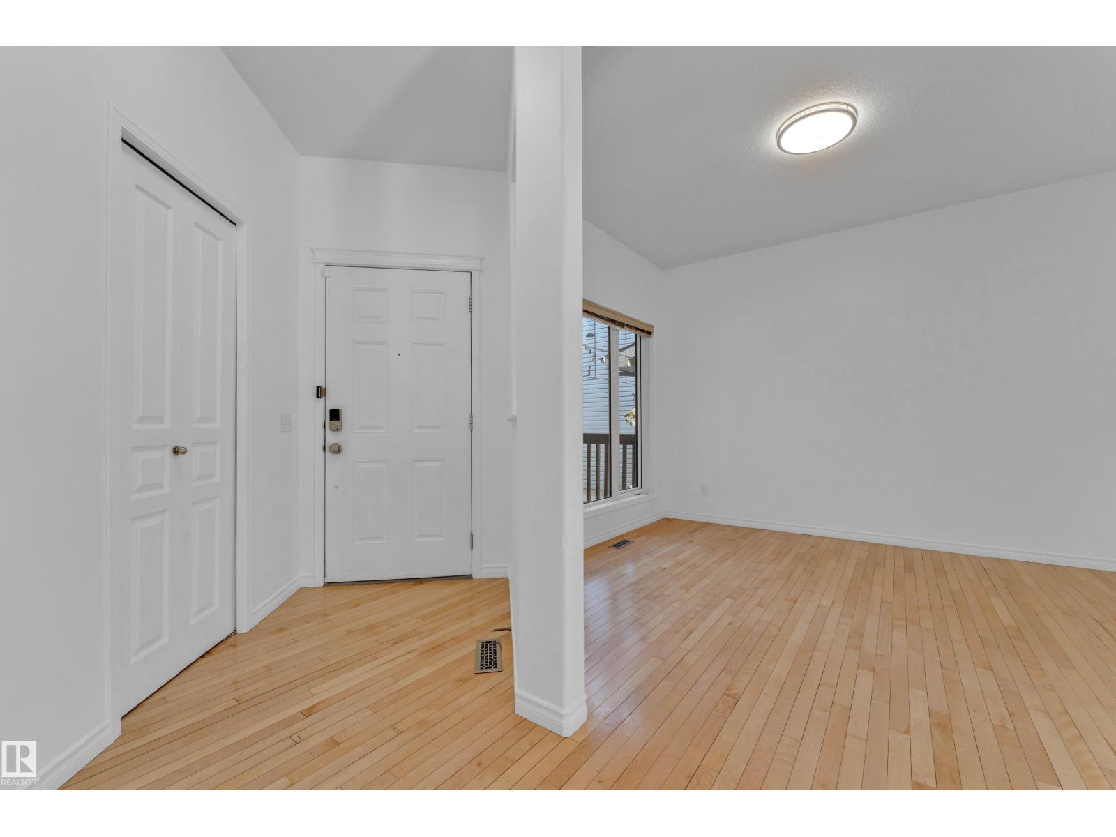 5528 209st NW, Edmonton — photo 6