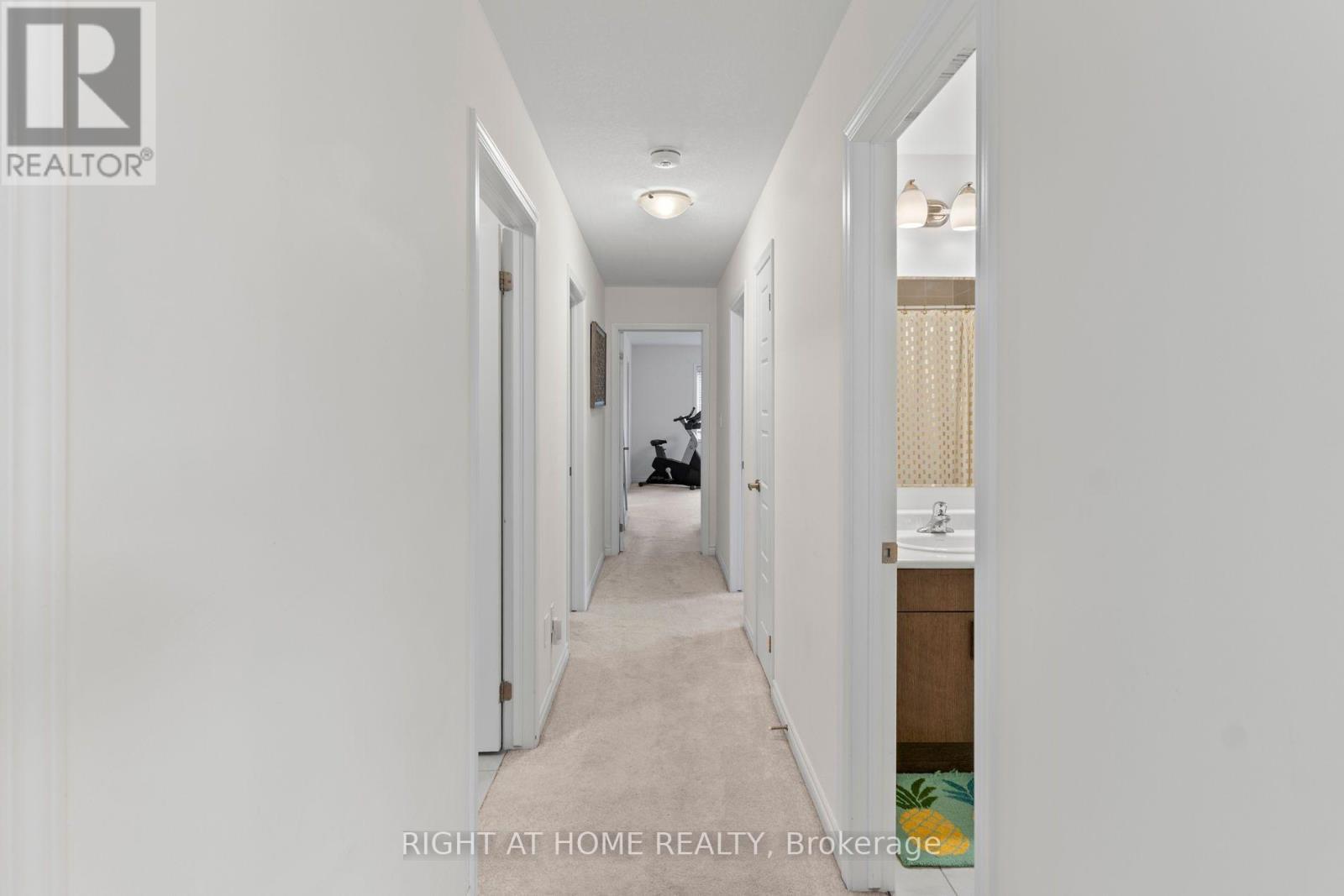 404 EQUESTRIAN WAY - 24