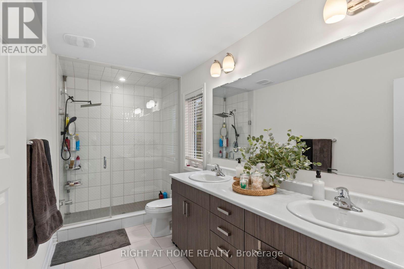 404 EQUESTRIAN WAY - 29