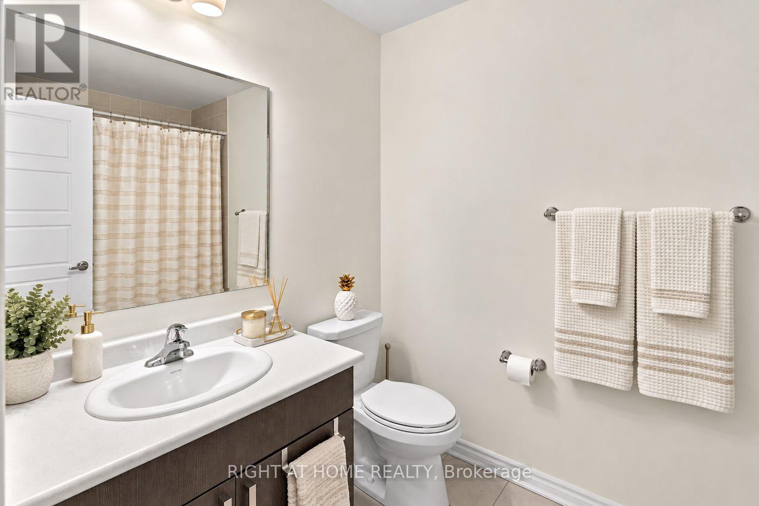404 EQUESTRIAN WAY - 37