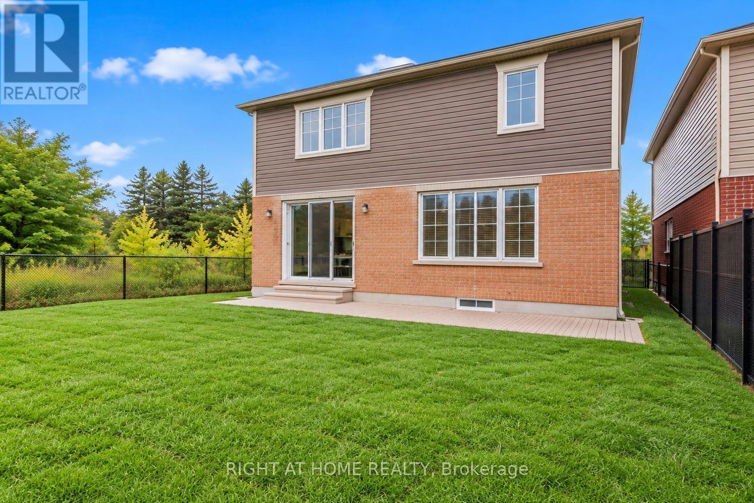 404 EQUESTRIAN WAY - Image 42
