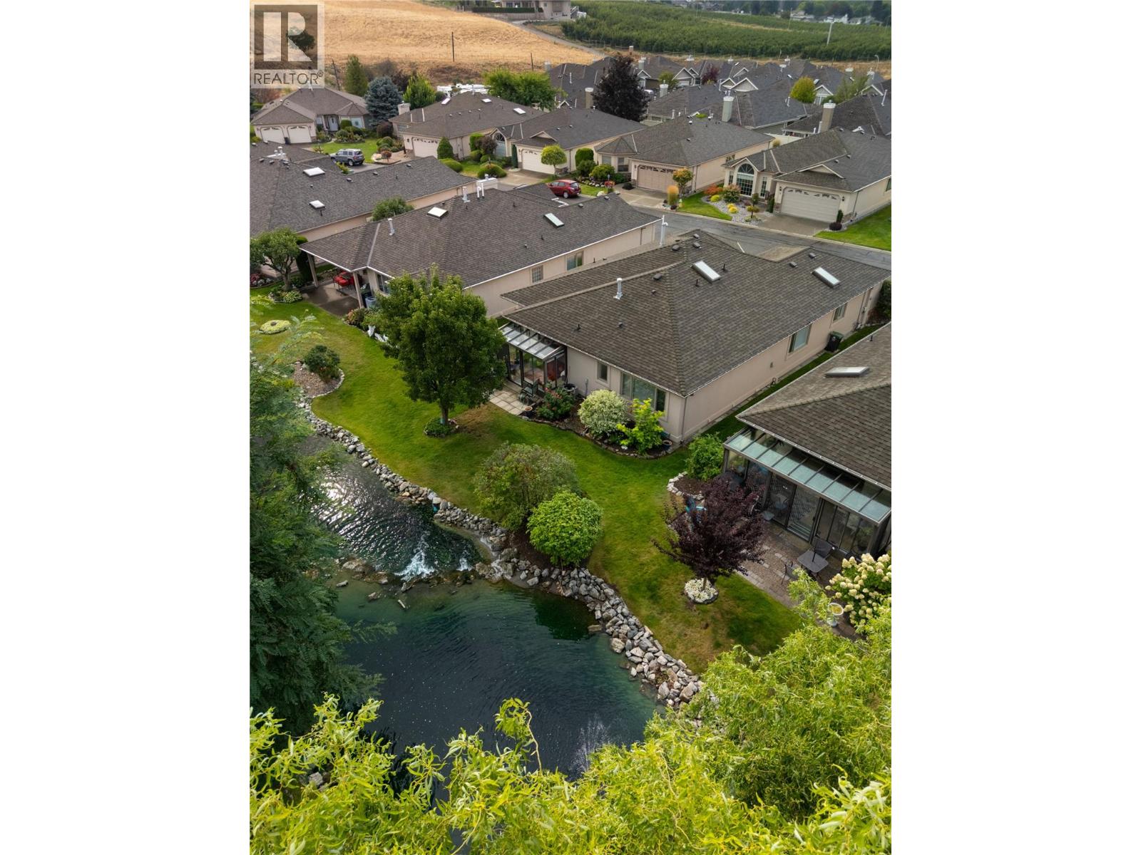 #72 595 Yates Road - 56
