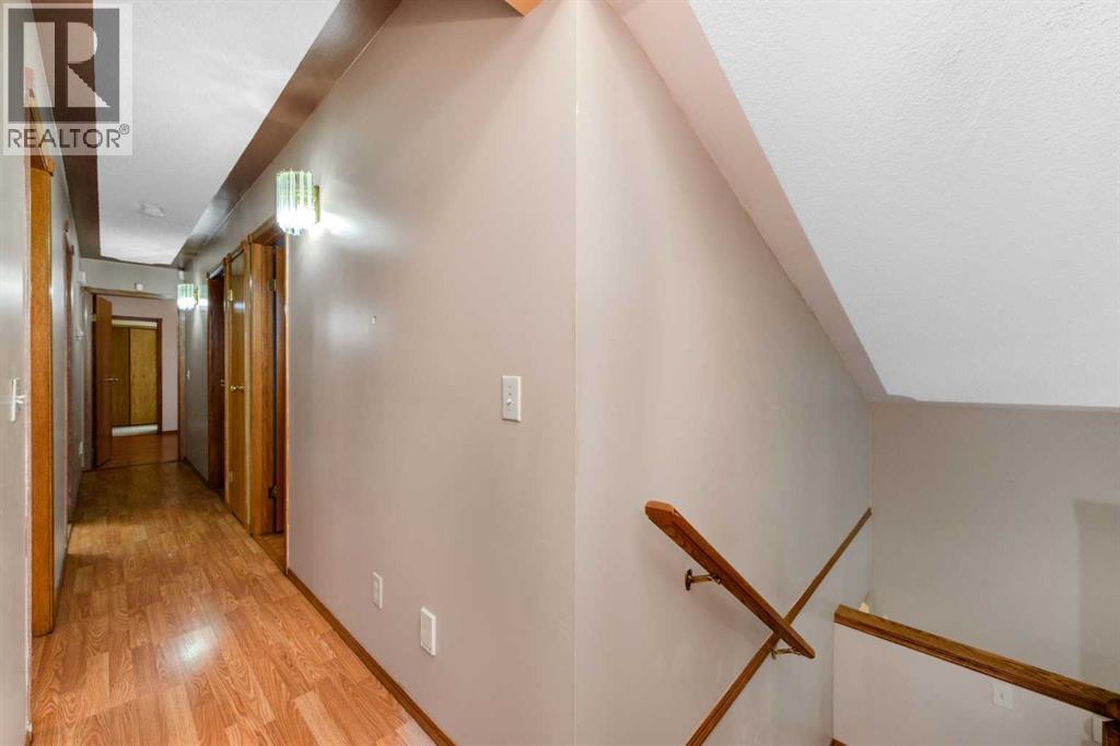 156 DEL RAY Road NE - Image 9
