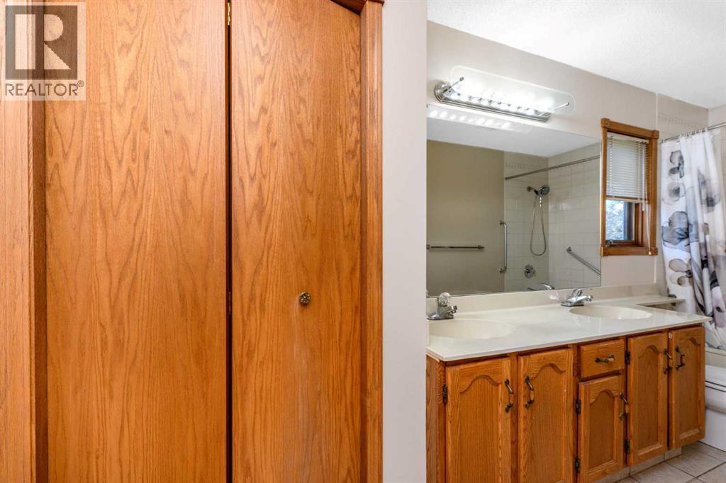 156 DEL RAY Road NE - 16