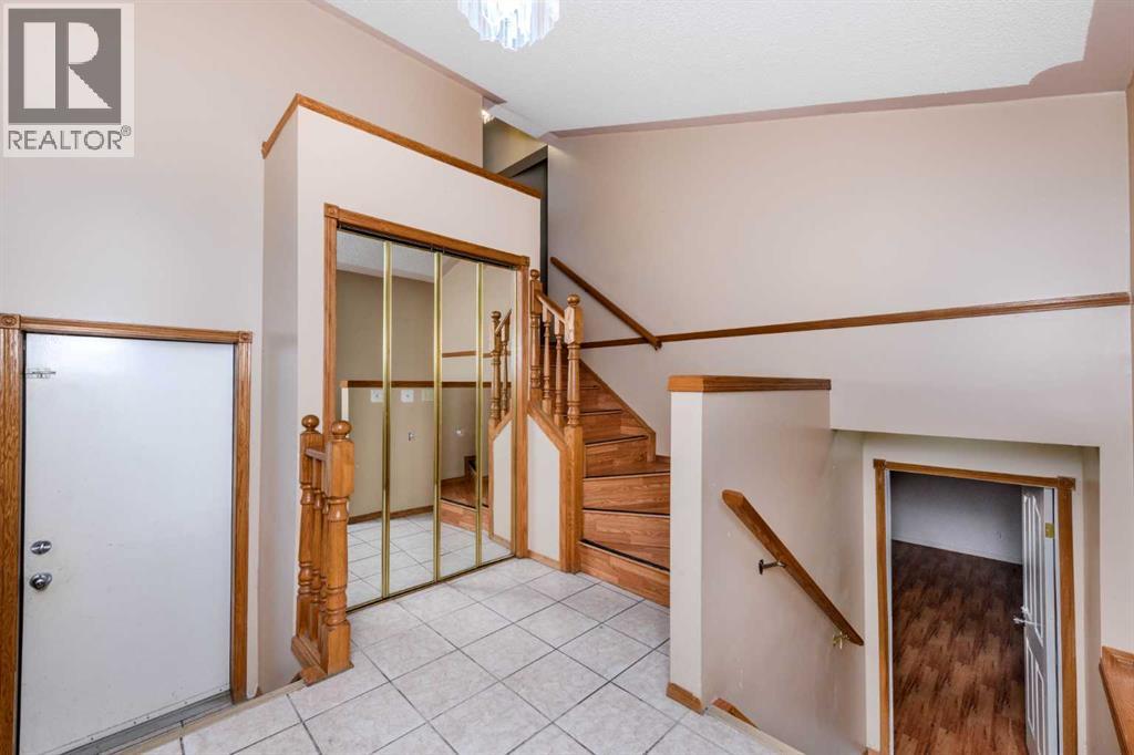 156 DEL RAY Road NE, Monterey Park, Calgary photo 3