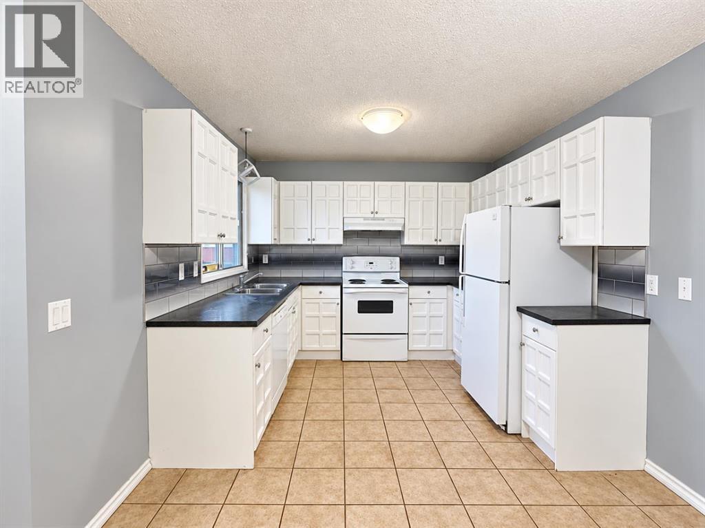 3, 1702 35 Street SE, Calgary — photo 8