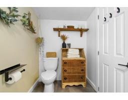342 Rue Desrosiers, Thurso, QC J0X3B0 Photo 13