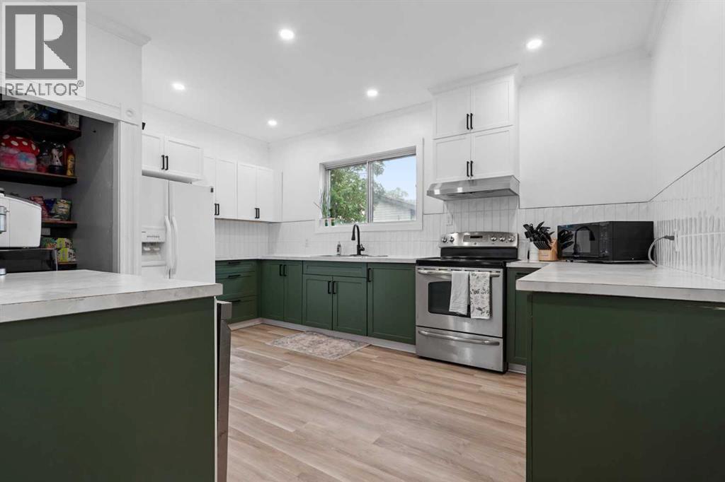 427 12A Street N, Lethbridge — photo 7